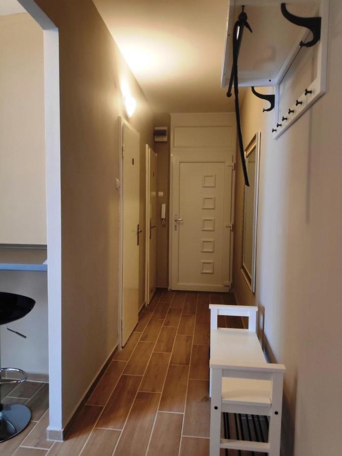 Koelcsey Apartman Apartment Szekszárd Exterior photo
